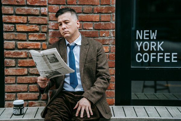 L'Art au Secours des Crises Sociales : Une Réponse Innovante et Inspirante